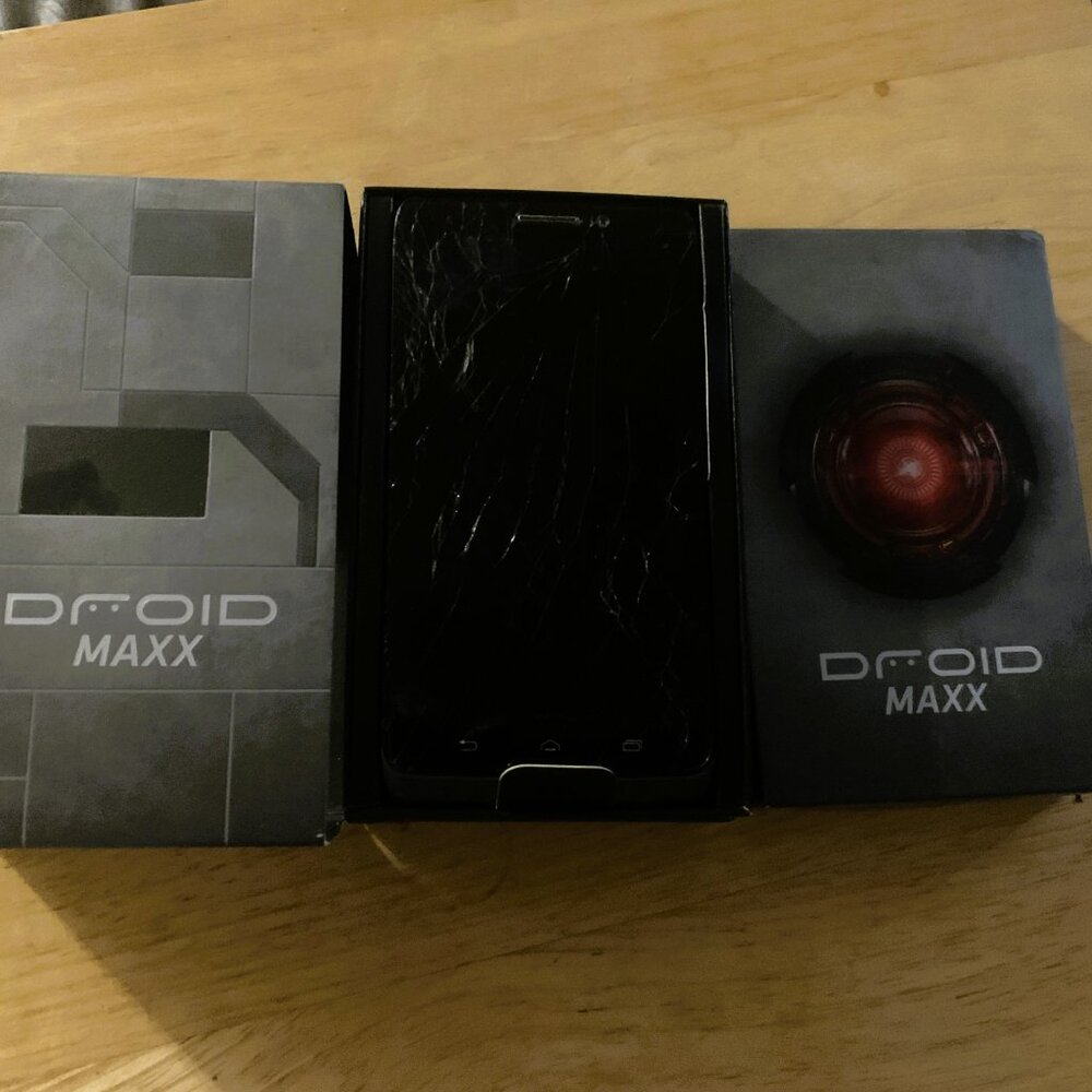CELL PHONE - boxed Motorola Droid Maxx TX1080M & ACC 16GB Unlocked Black Android - Picture 2 of 16